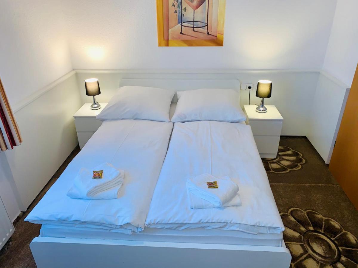 Dua Hotel Wennigsen Kültér fotó