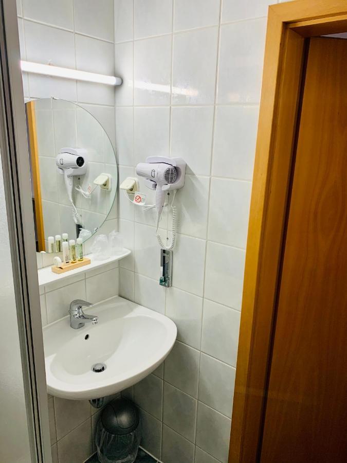 Dua Hotel Wennigsen Kültér fotó