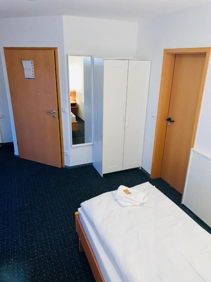 Dua Hotel Wennigsen Kültér fotó