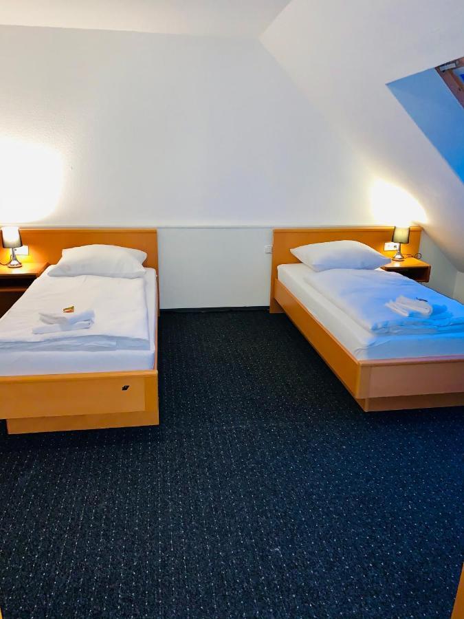 Dua Hotel Wennigsen Kültér fotó