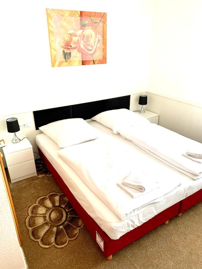 Dua Hotel Wennigsen Kültér fotó