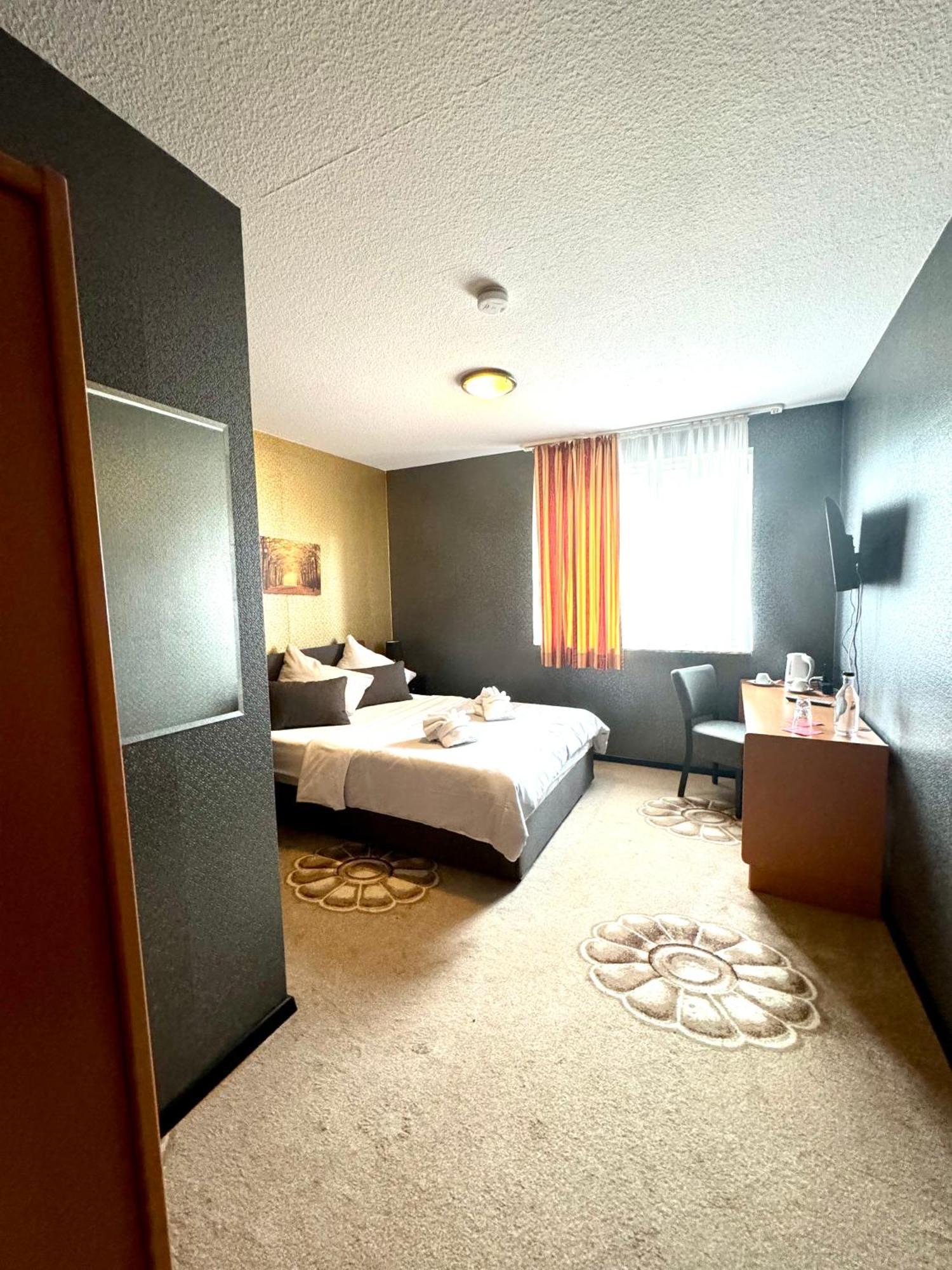 Dua Hotel Wennigsen Kültér fotó