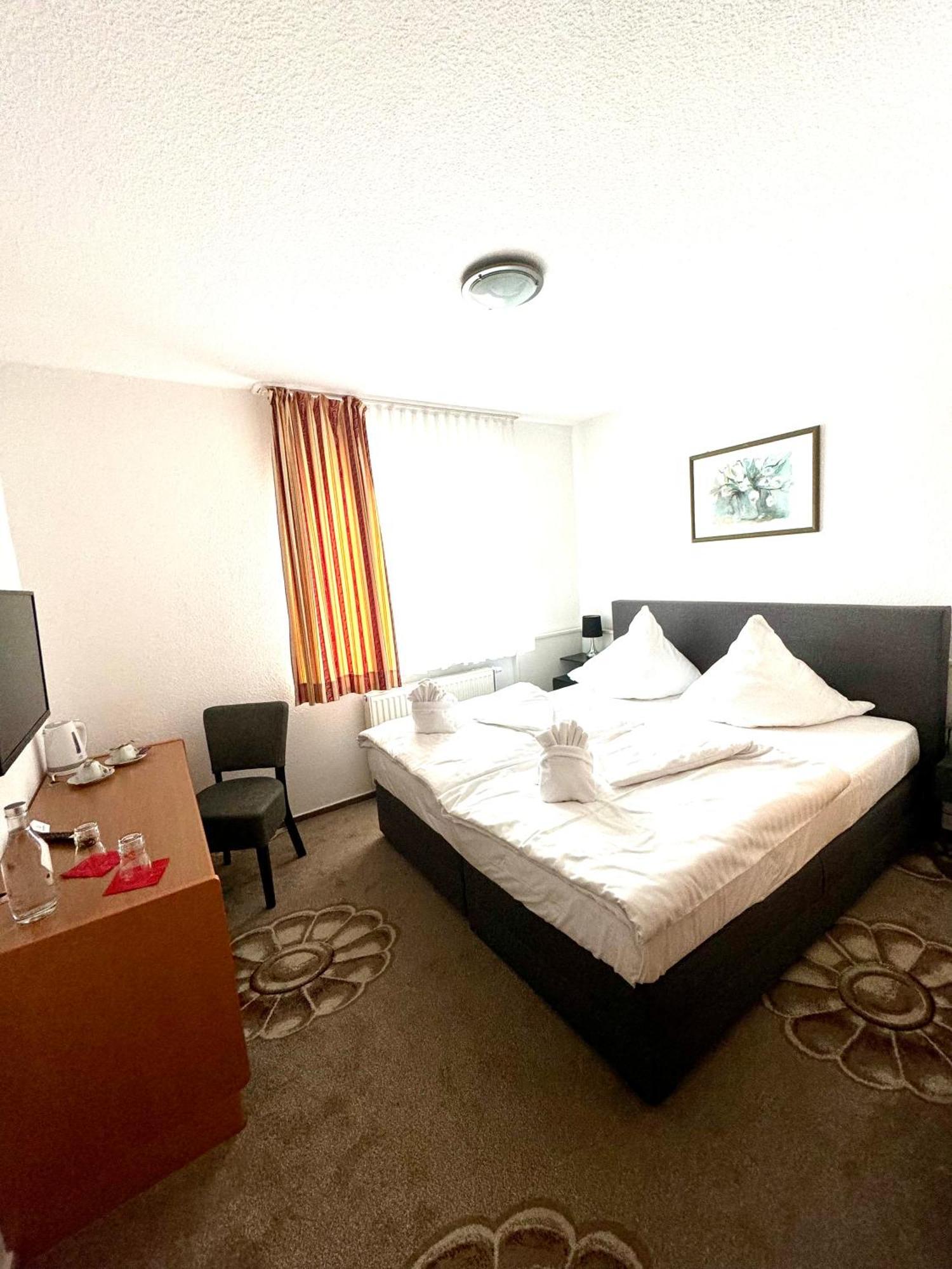 Dua Hotel Wennigsen Kültér fotó
